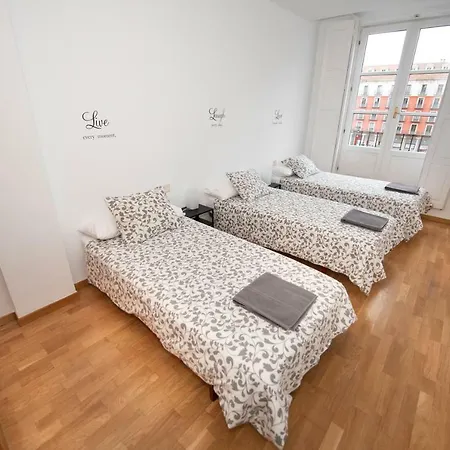 Espacios Blanco Plaza Mayor - Con Vistas. * Valladolid