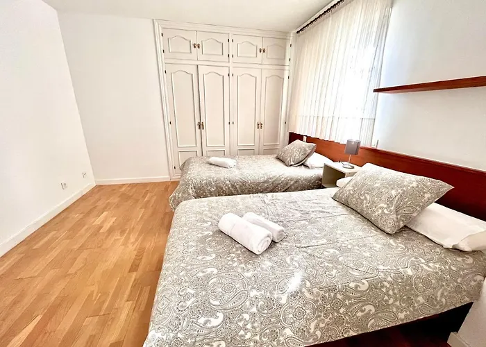 Espacios Blanco Plaza Mayor - Con Vistas. Apartamento *